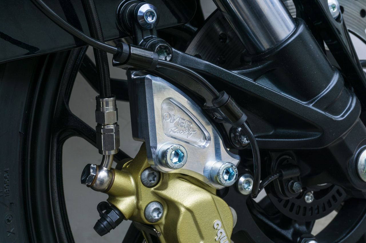 Fキャリパーサポート ブレンボ4P/40mm YZF-R25 19-/YZF-R3 19- シルバー 1個
