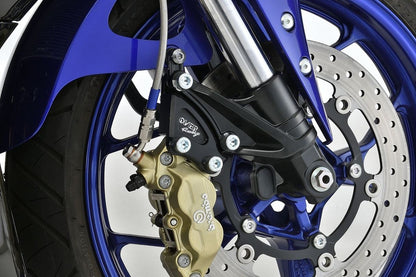 Fキャリパーサポート ブレンボ4P/40mm YZF-R25 19-/YZF-R3 19- ブラック 1個