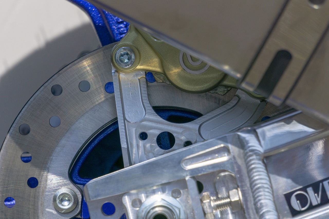 Rear Caliper Support for Brembo 2-Piston (Crab) Caliper YZF-R25 19-21/YZF-R3 19-21 Silver 1pc