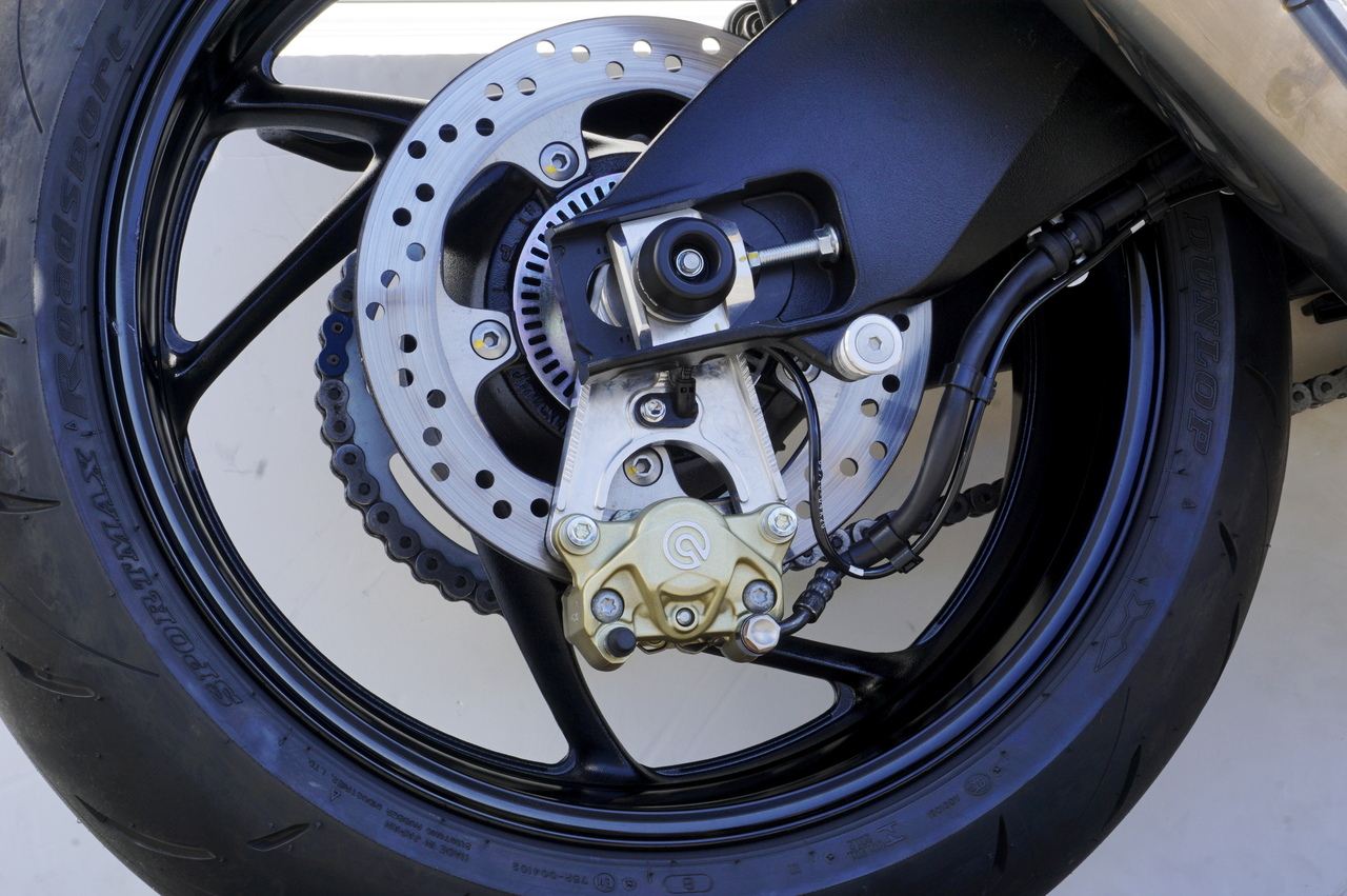 Rear Caliper Support BLK Brembo 2P (Crab) for Katana 19- Black Anodized Finish 1 pc.