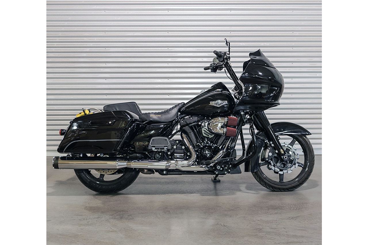 チューンドインダクション エアクリーナーキット M8 クローム ソフテイル ツーリング