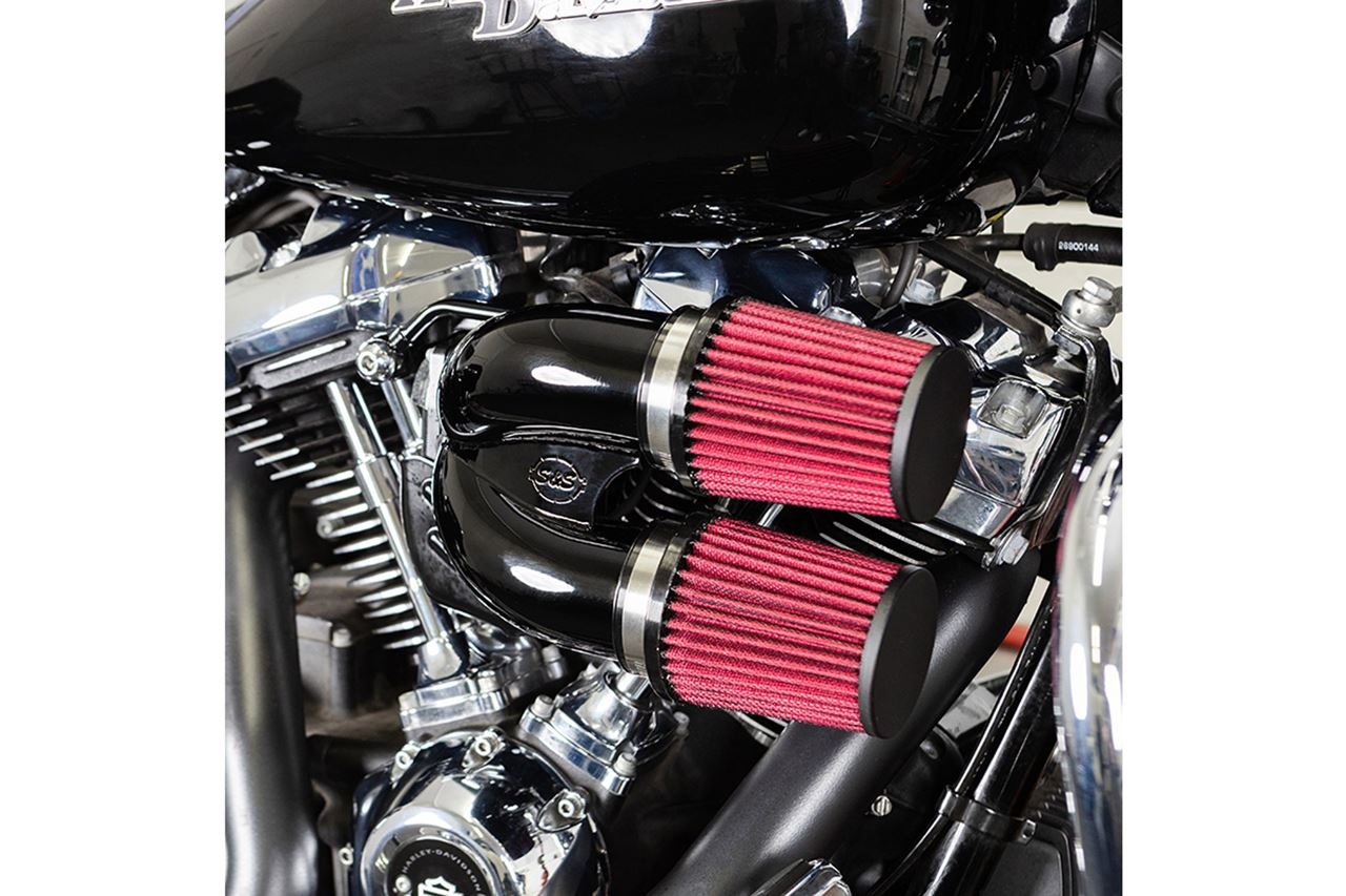 Tuned Induction Air Cleaner Kit M8 Black Softail Touring
