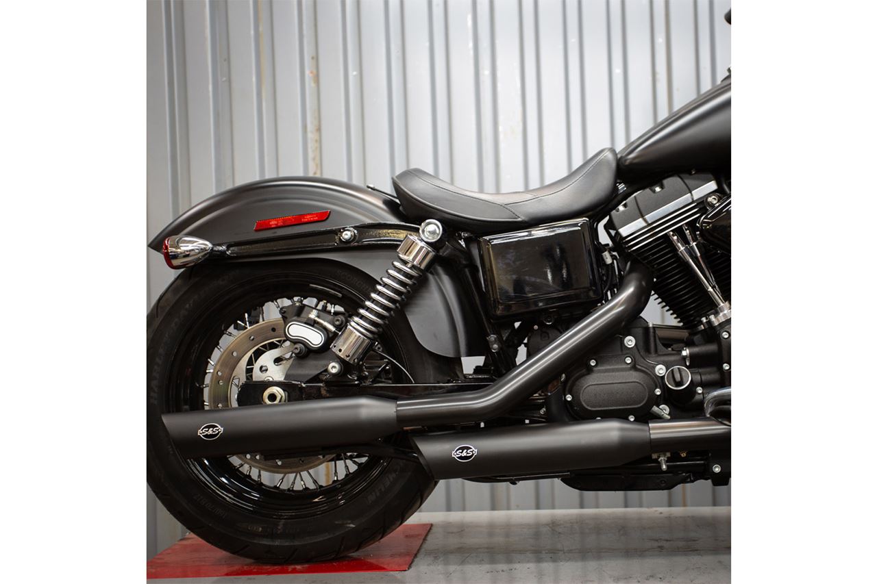 Slip-On Slash Cut Black Dyna