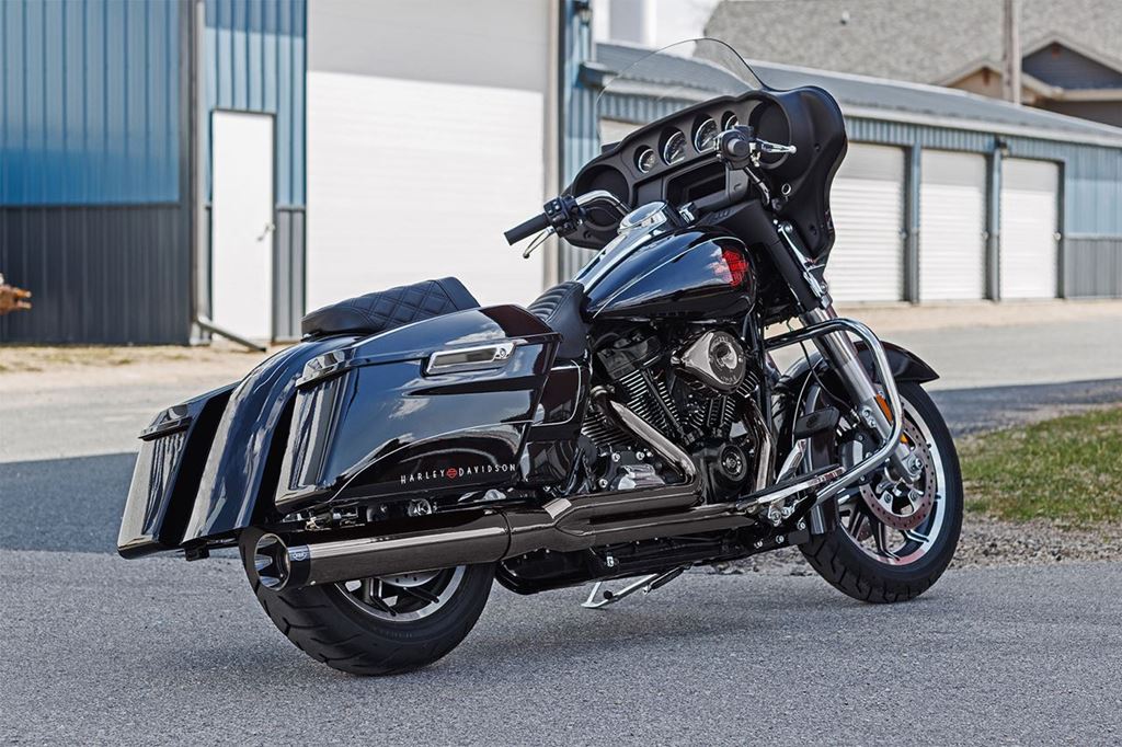 Sidewinder 2-1 +CAT M8 Smokey Chrome Touring