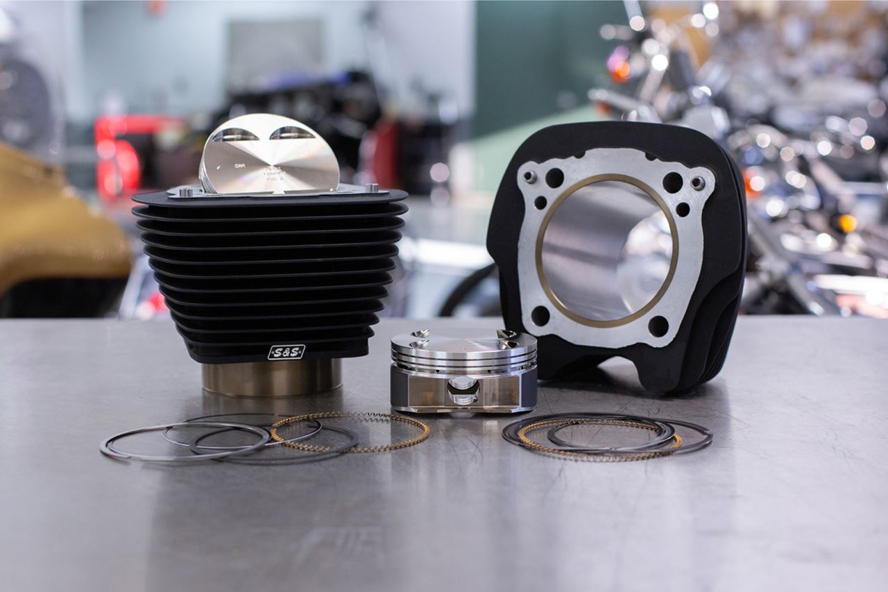 128 Big Bore Kit M8 (114CI) Wrinkle Black Softail Touring