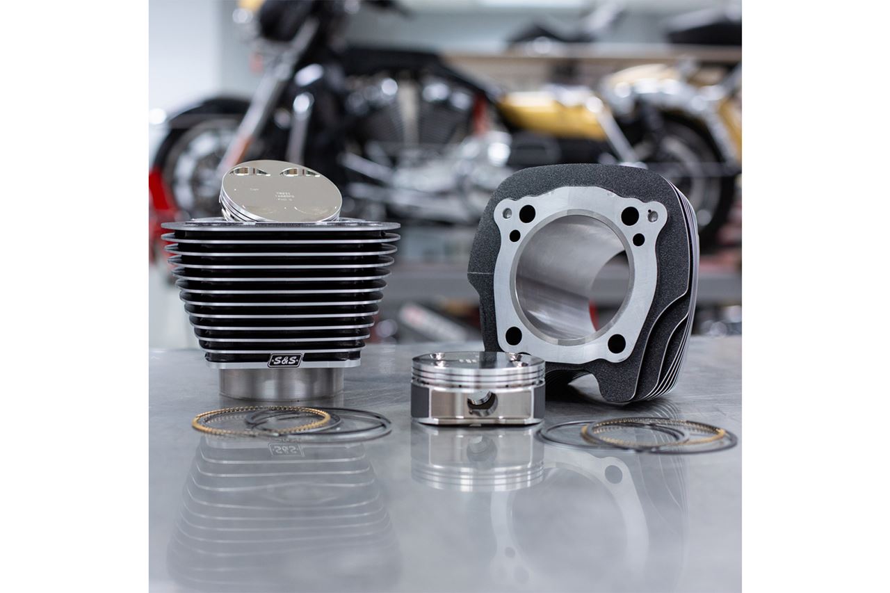 128 Big Bore Kit H/L M8 (117CI) Black Granite Softail Touring