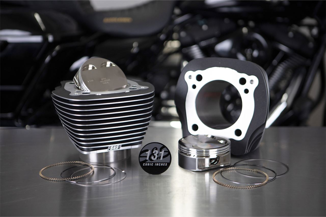 131 Cylinder Piston Kit w/H/L M8 Black Softail Touring
