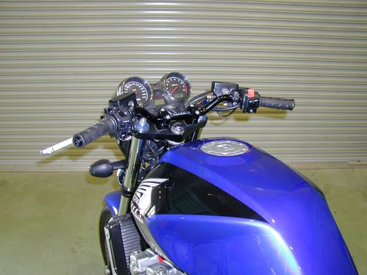 イージーフィットバー Low ブラック 22.2φ CB1300SF/SB