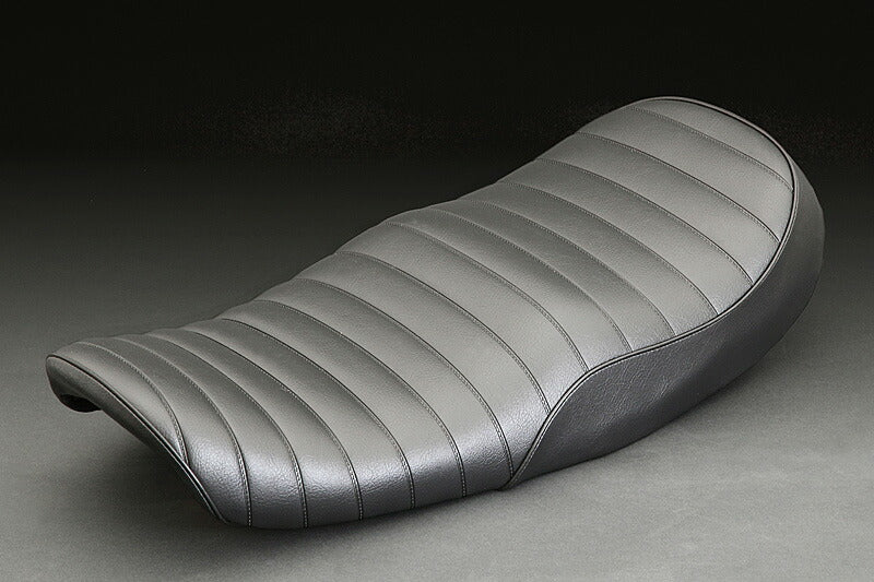Tuck Roll Type Seat Complete, without belt, Z1/Z2