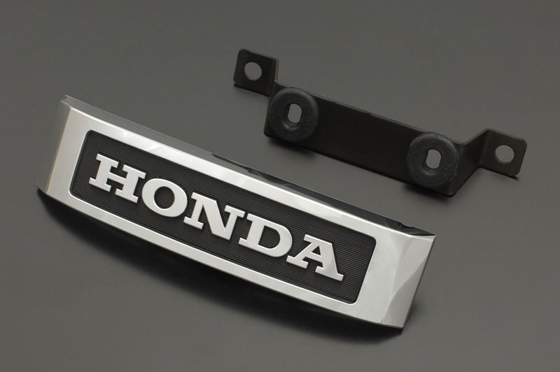 CB400F Stem Emblem 1 pc.