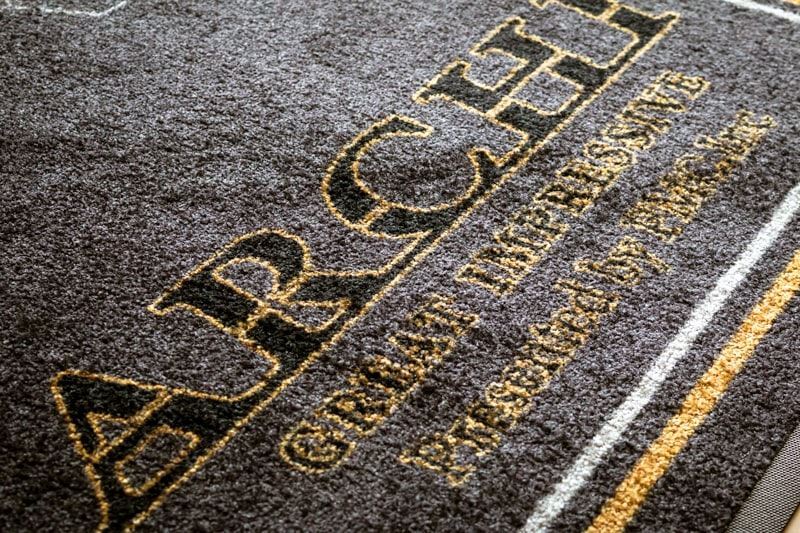 レーシングフロアマット サイズ 約2,100×1,000mm