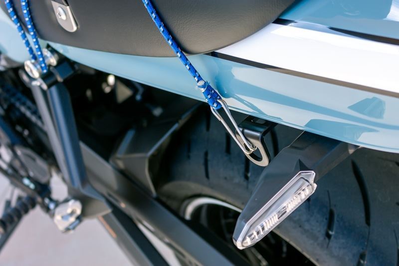 フェンダーレス用荷掛けステー Z900RS CAFE