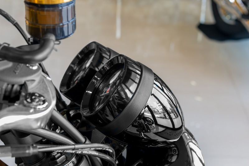 Z900RS Meter Ring Covers Gloss Black Left and Right Set