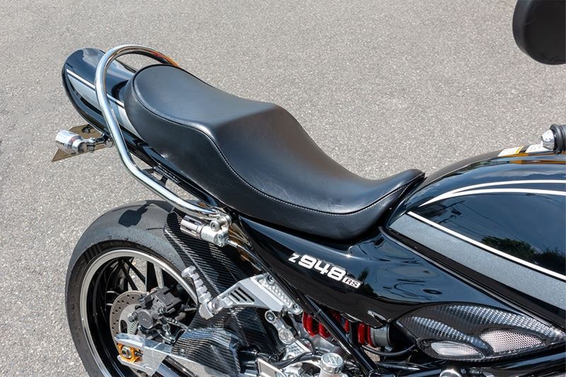 Glossy Leather Seat Black Z900RS CAFE