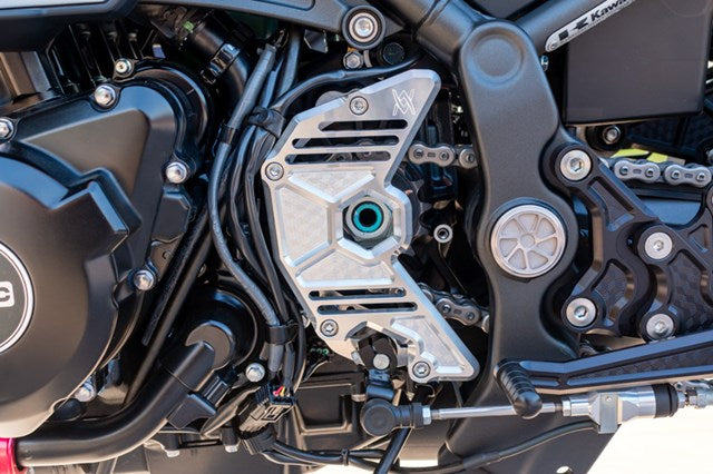 ビレット ハニカム スプロケットカバー シャイニングシルバー Z900RS