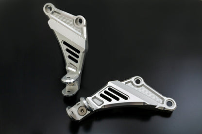 ビレット ハニカム タンデムブラケット シャイニングシルバー Z900RS