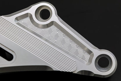 ビレット ハニカム タンデムブラケット シャイニングシルバー Z900RS