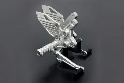 ビレット ハニカム バックステップキットver.2 シャイニングシルバー Z900RS