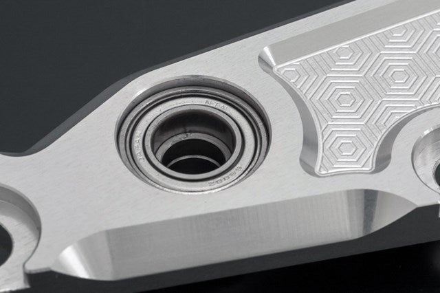 ビレット ハニカム バックステップキットver.2 シャイニングシルバー Z900RS