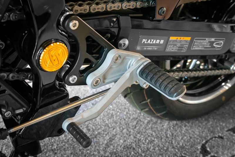 クラシカルバックステップ Z900RS 1点