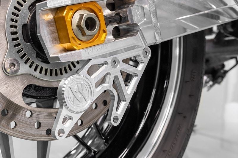 Swingarm-specific Racing Stand Hooks Gold Left and Right Set Z900RS CAFE
