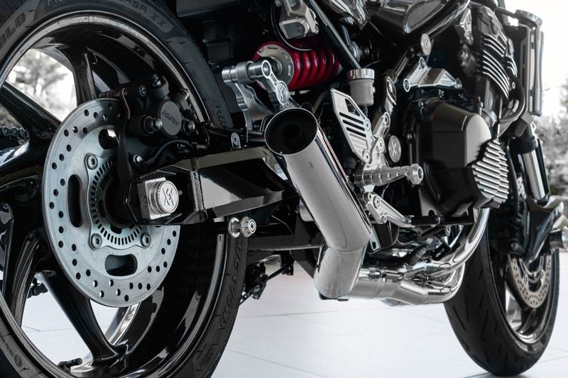 ブラック リアアクスルヘッドガード Z900RS/CAFE 1個