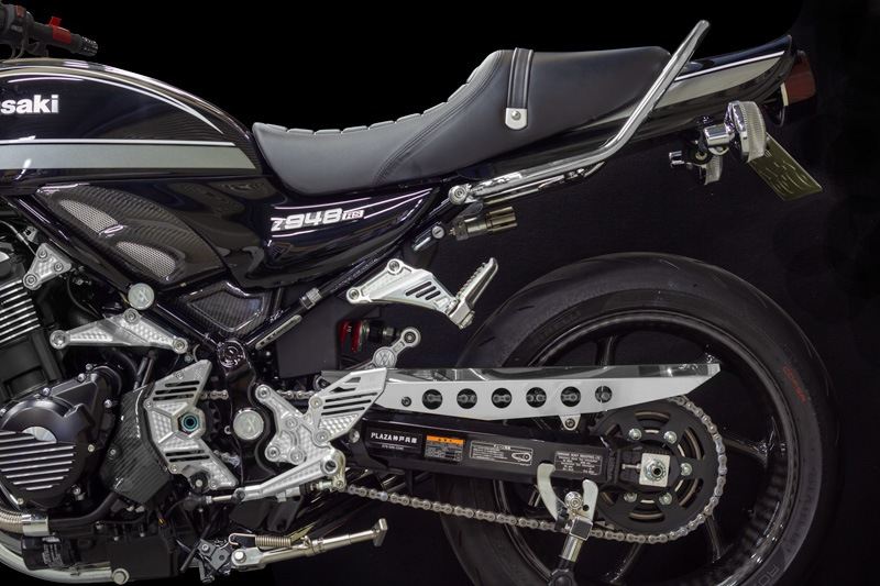 ステンレスポリッシュチェーンカバー（ソリッドタイプ） Z900RS 1個