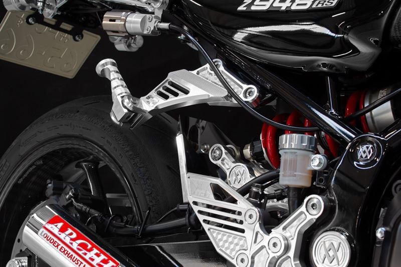 インナーフェンダー Z900RS CAFE