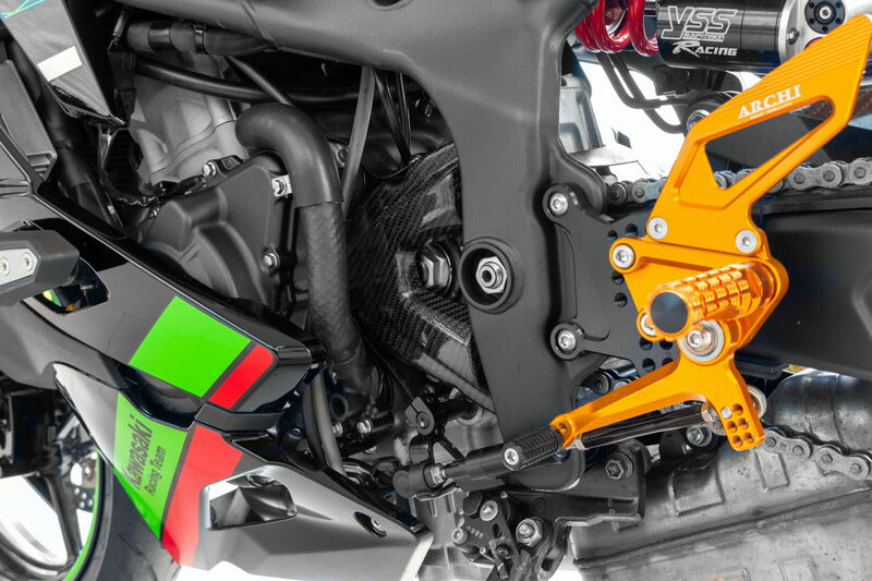 カーボンフロントスプロケットカバー ZX-25R