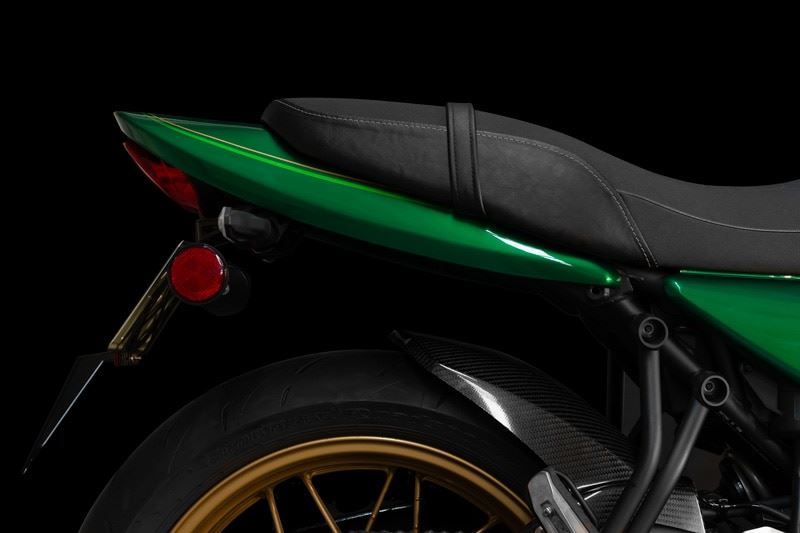 Long Tail Cowl Candy Emerald Green Z650RS