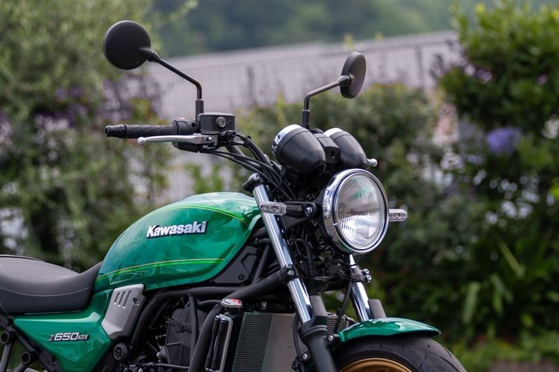コンベックスヘッドライトキット ブラック Z650RS