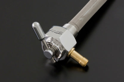 シングルアウト リザーブ付き 4000シリーズ 1/4\"NPT 燃料コック