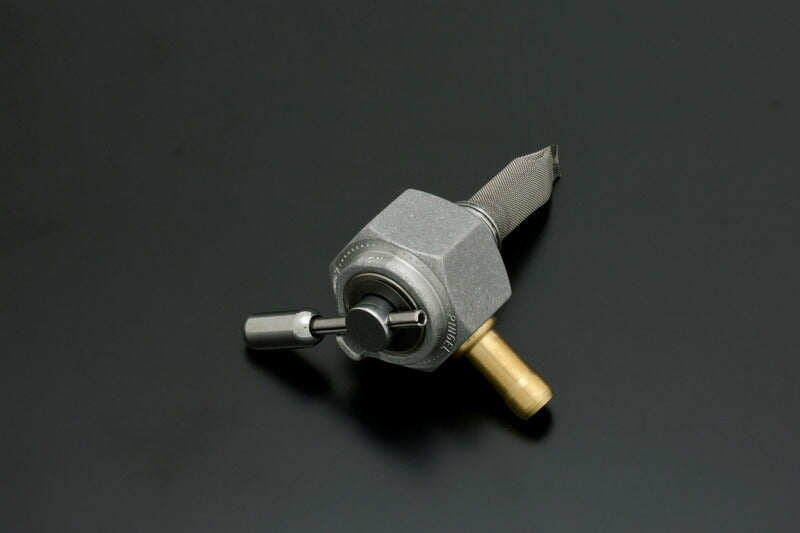 シングルアウト レーシング 6000シリーズ 1/4\"NPT 燃料コック