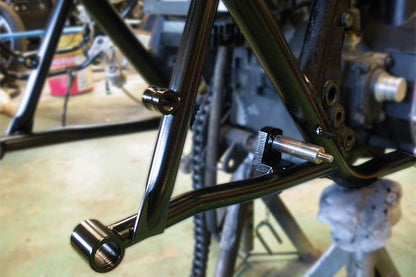 スタンダードマフラーステー Z1/Z2