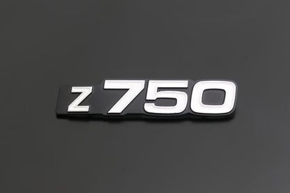 サイドカバーエンブレム Z750 左右共通 1枚入 Z750A4/A5/D1
