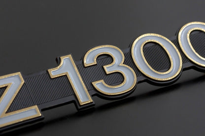 Side Cover Emblem Z1300, Left/Right Common, 1 pc.