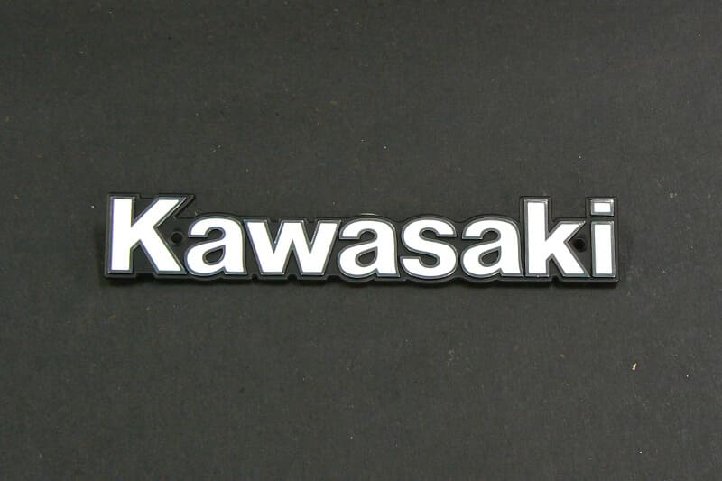 タンクエンブレム Kawasaki 左右共通 1枚入 Z750FX/MK-2