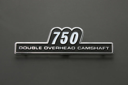 750エンブレム サイドカバー用 左右共通 スピードナット付き 1個入 Z1/Z2