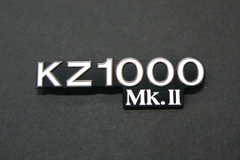 Z1000MK-2 サイドカバーエンブレム 左右共通 1枚入 Z1000MK-2 A3/A4