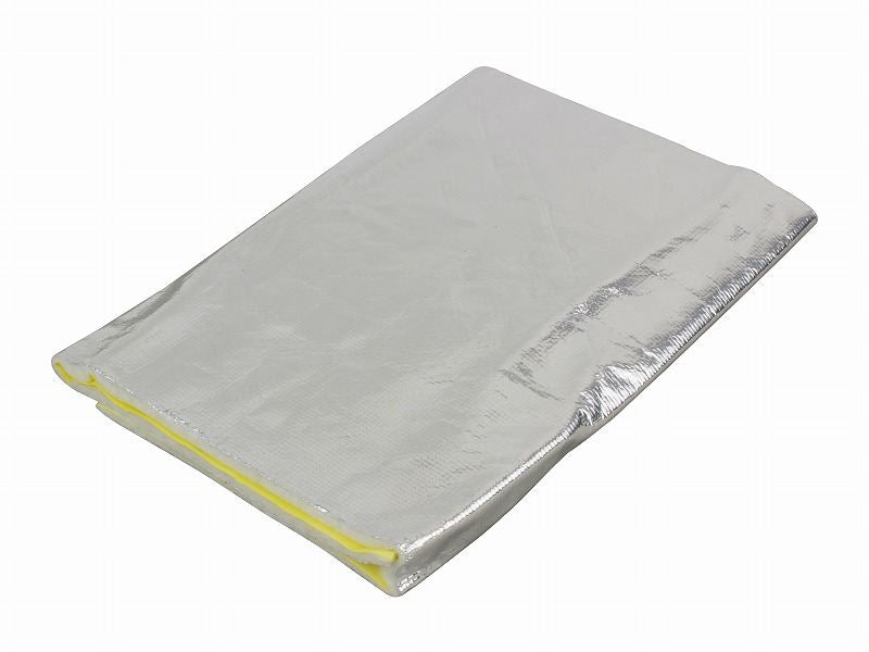 断熱マット 250mmX550mm テープ付 1枚入り