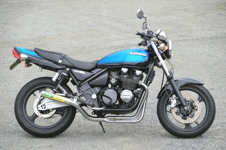 フルエキゾースト マフラー RPM-4in2in1 アルミ φ67×300 ゼファー400カイ