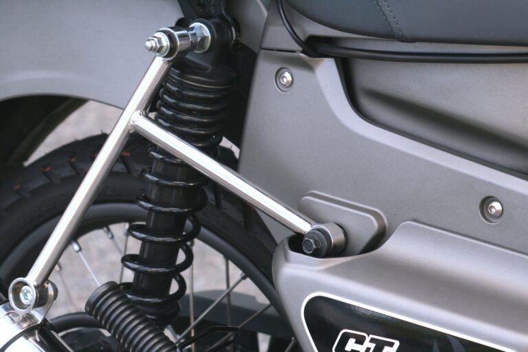 フルエキゾースト マフラー ステンレス φ77×300 CT125 ハンターカブ