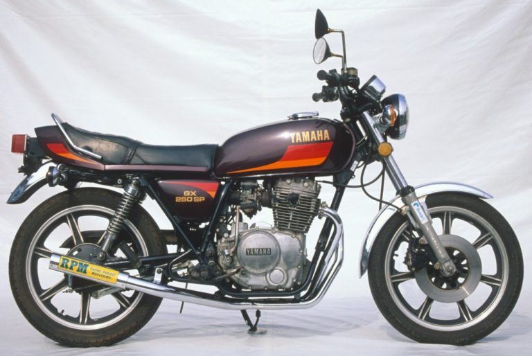 フルエキゾースト マフラー RPM-67Racing アルミ φ67×300 GX250SP