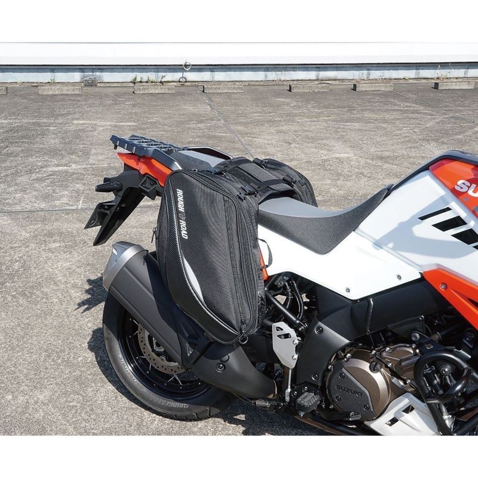 Variable Tail Fin Side Bag Black 28-47L