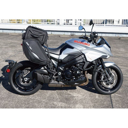 Variable Tail Fin Side Bag Black 28-47L
