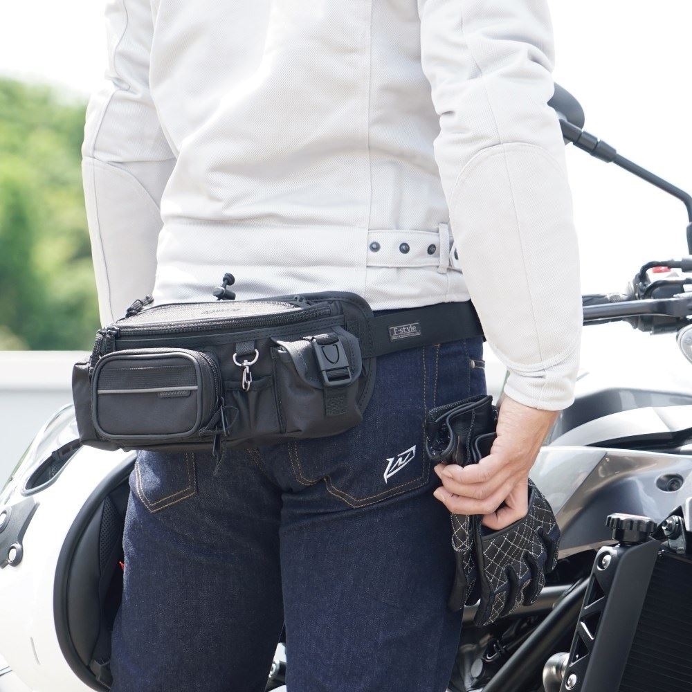 SCHWARZ RF - Waist Bag Schwarz 3L