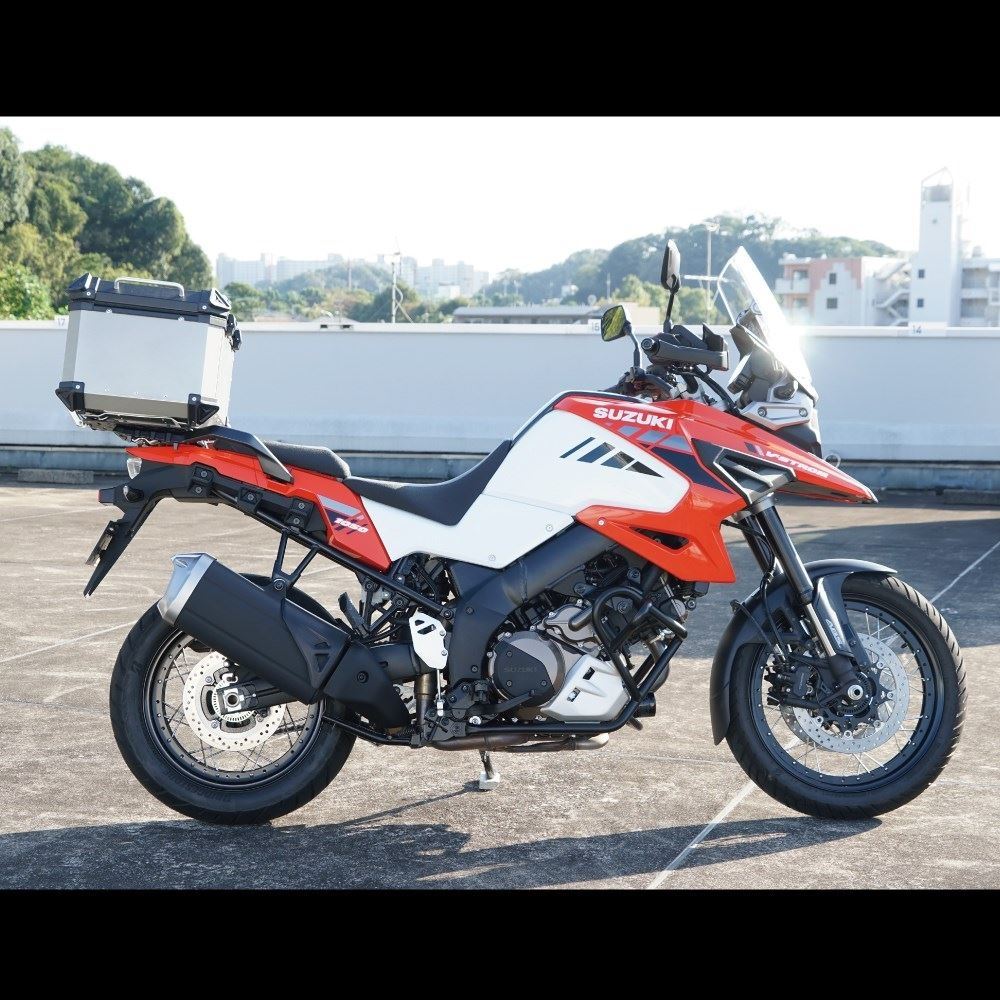 ラリー890 アルミトップケース ブラック 50L 汎用