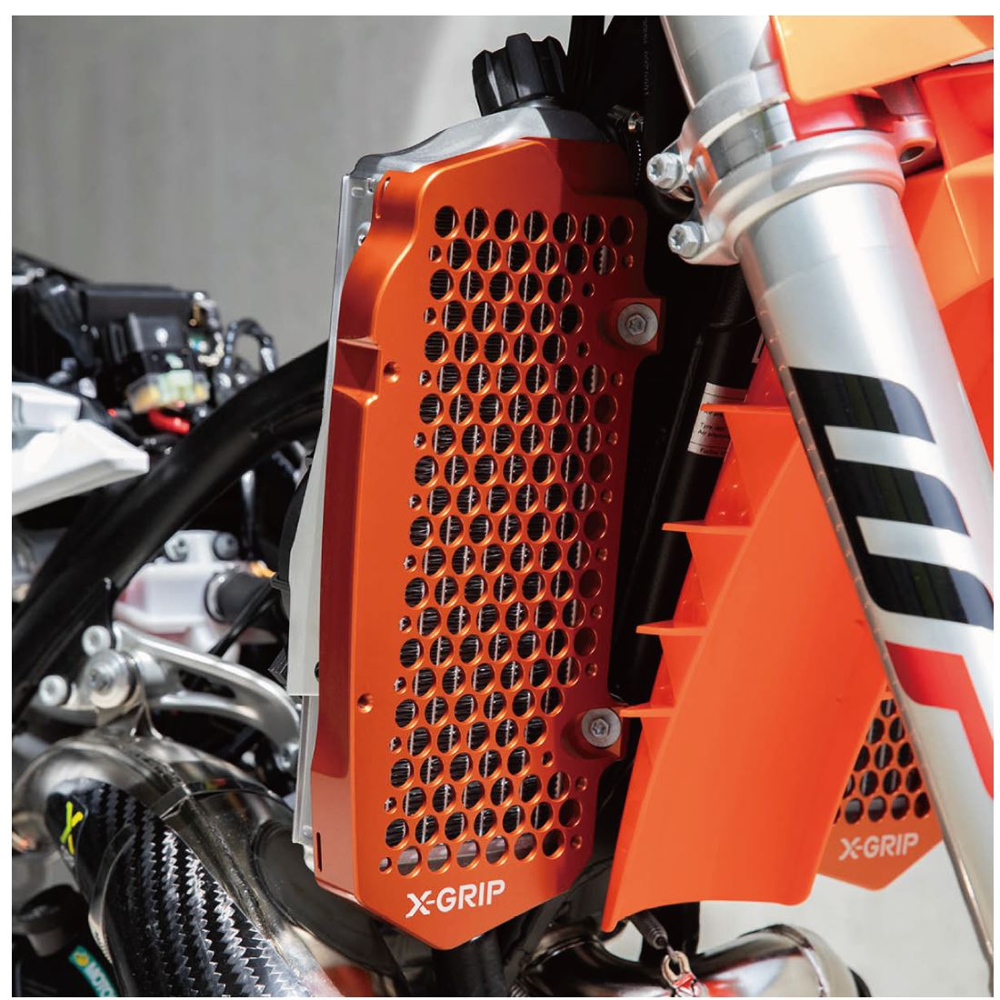 ラジエーターガード オレンジ KTM ガスガス ハスクバーナ – バイクマン