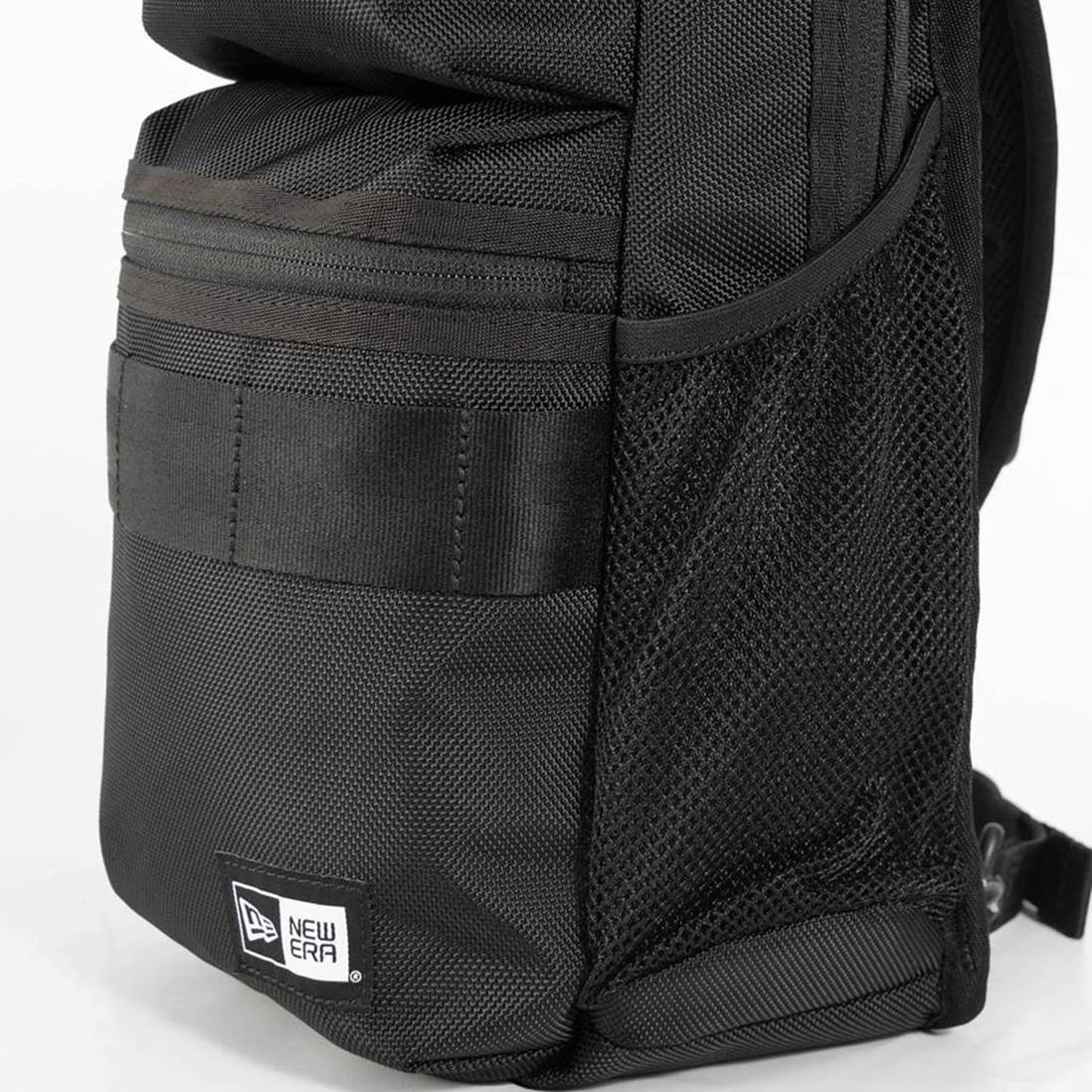 NEB009 SLING BODY BAG ブラック 12L