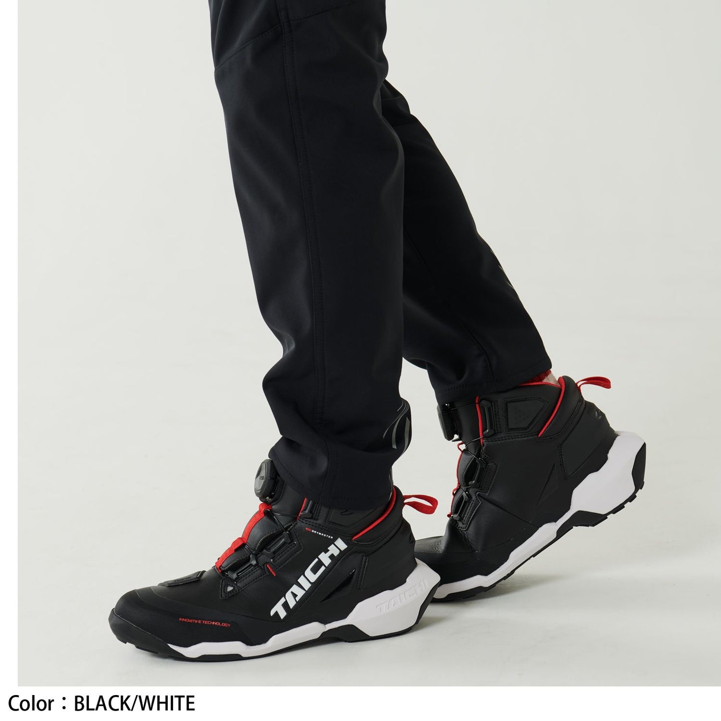 RSS013 013 ドライマスター アローシューズ ブラック/ホワイト 25.5cm